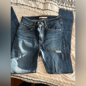 Levi’s 721 High Rise Skinny Size 27